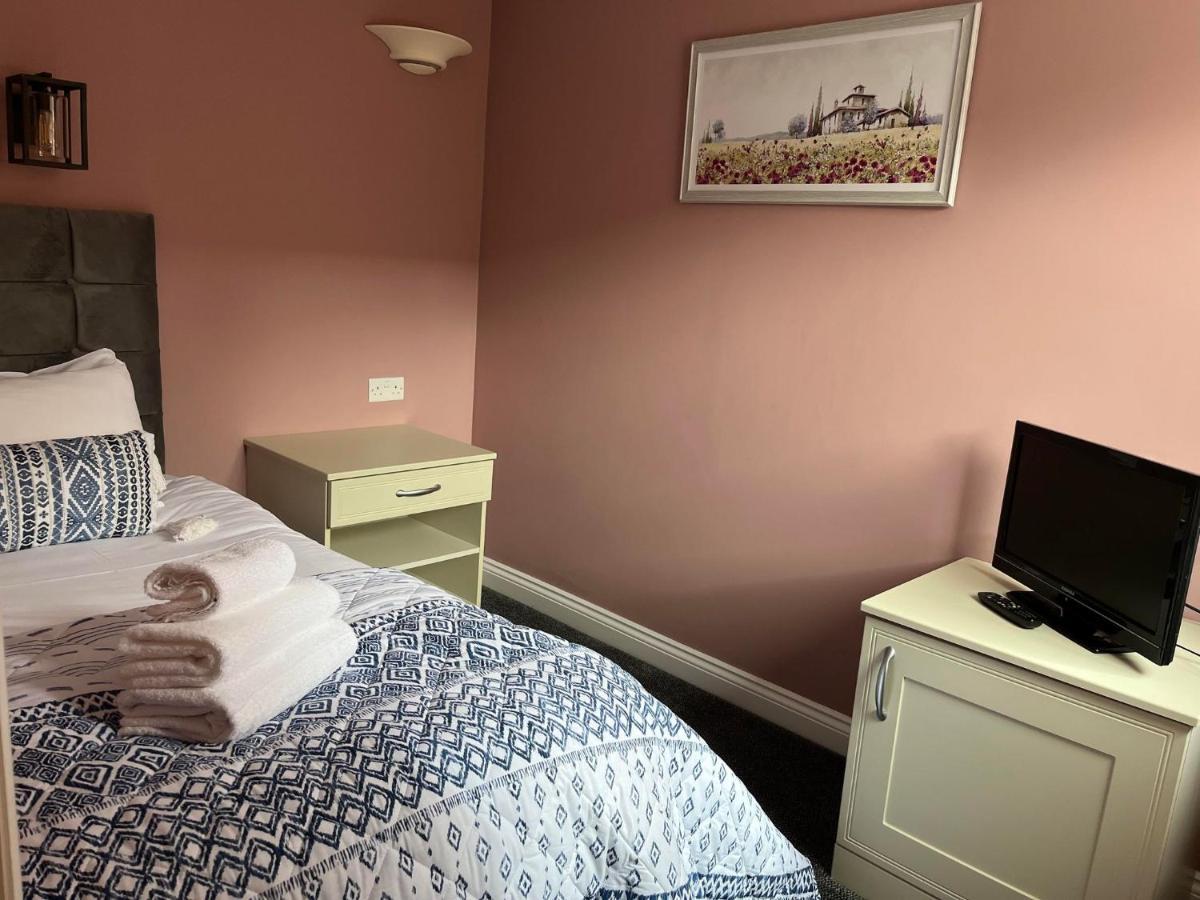Alexander Park Bed & Breakfast 3*